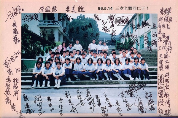 image001