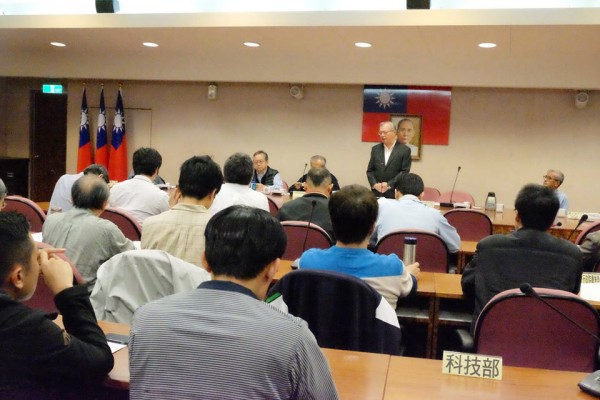 22382_1048444545183123_1819020908419165688_n