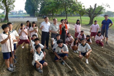 林国斌说，让食农教育真正从基层开始做起，让学生不会因升上国中、高中就停止。