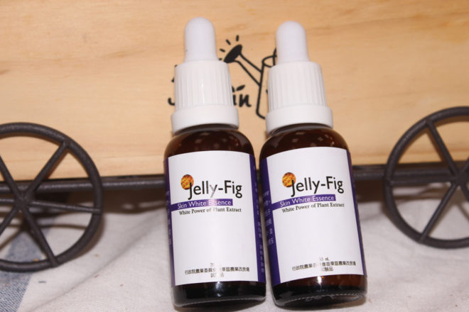 %e6%84%9b%e7%8e%89%e5%ad%90%e6%b7%a8%e7%99%bd%e6%a4%8d%e8%90%83%e7%b2%be%e8%8f%af%e5%8f%af%e6%9c%9b%e5%b0%8e%e5%85%a5%e8%ad%b7%e8%86%9a%e4%bf%9d%e9%a4%8a%e5%93%81%e5%b8%82%e5%a0%b4%ef%bc%88%e6%94%9d