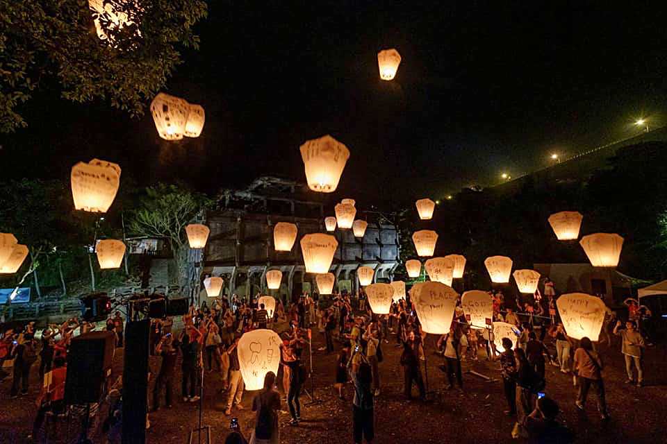天燈點燃的愛恨情仇 平溪環保天燈推不動 在地與外來創新如何共存 上下游news Market 天燈點燃的愛恨情仇 平溪環保天燈推不動 在地與外來創新如何共存 上下游news Market