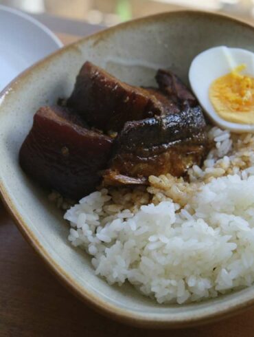 煙燻飛魚乾燉肉(攝影/Miru)