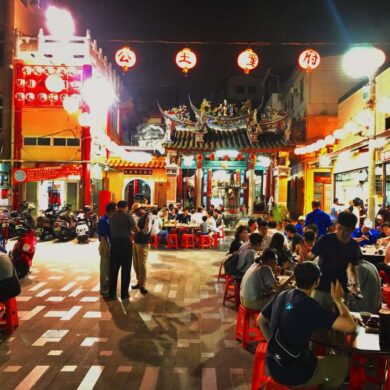 總趕宮前的松仔腳燒烤，是老台南人的最愛(攝影/蔡宗昇)