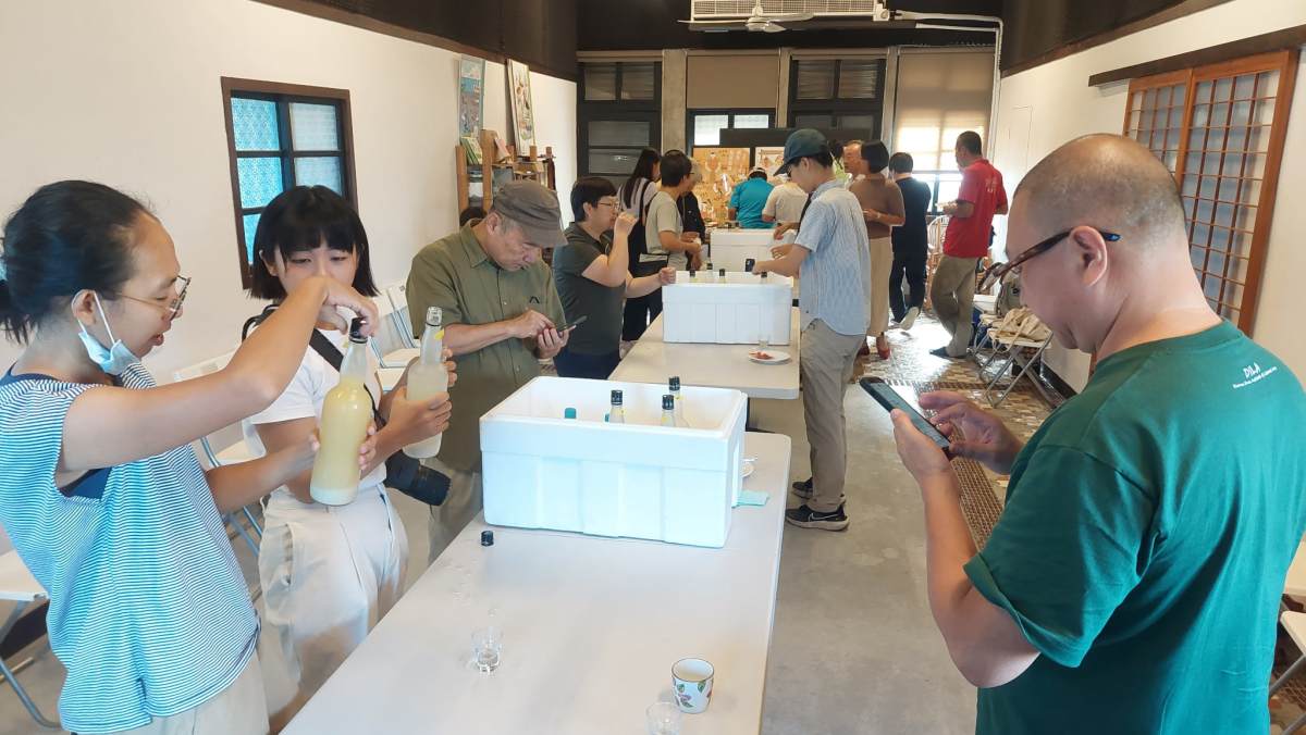 這一年半以來，酵哈哈每一次的聚會，總讓我感受到一種難以言喻的瘋狂(攝影/楊文全)