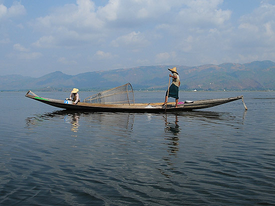 茵勒湖（Inlay Lake）水上番茄的哀愁